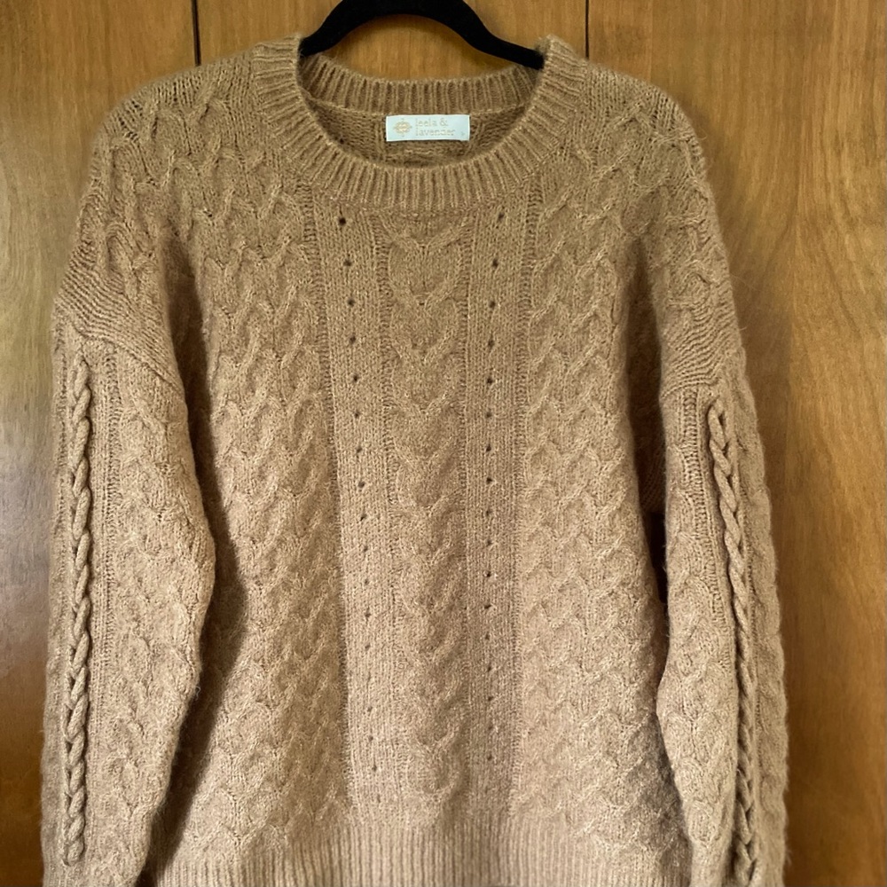 Leela & Lavender Long Sleeve Sweater Medium Taupe Textured Braided Warm Like New